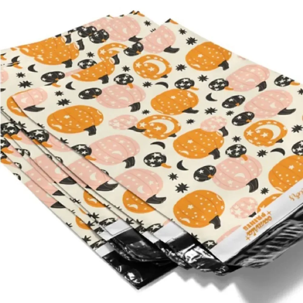 Poly mailers Mix sizes 35 poly mailers 35 stickers